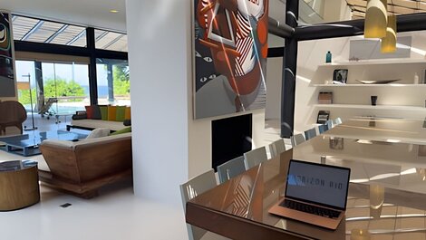 Mansão de luxo para alugar em são conrado com piscina