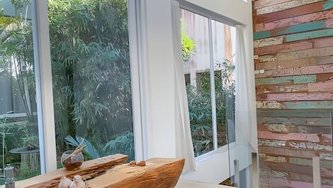 Mansão de 6 suites para locação temporada no joá