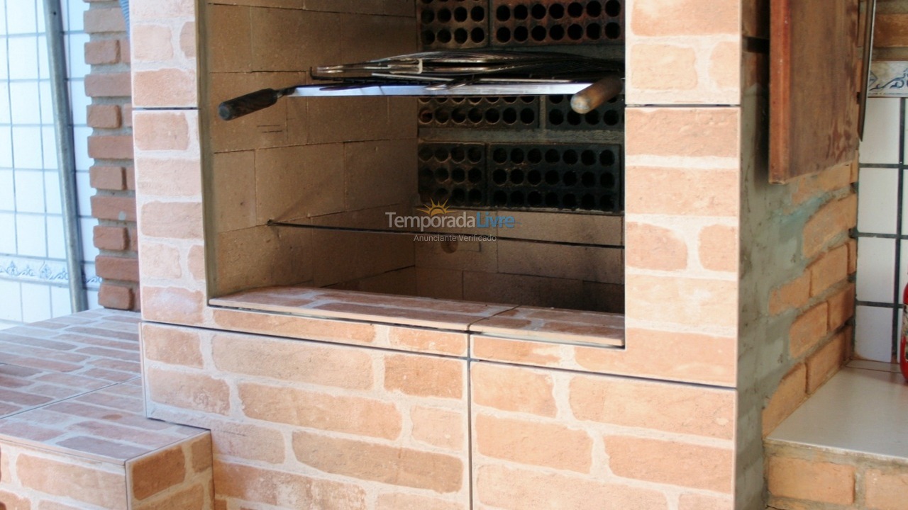 House for vacation rental in Caraguatatuba (Massaguaçu)