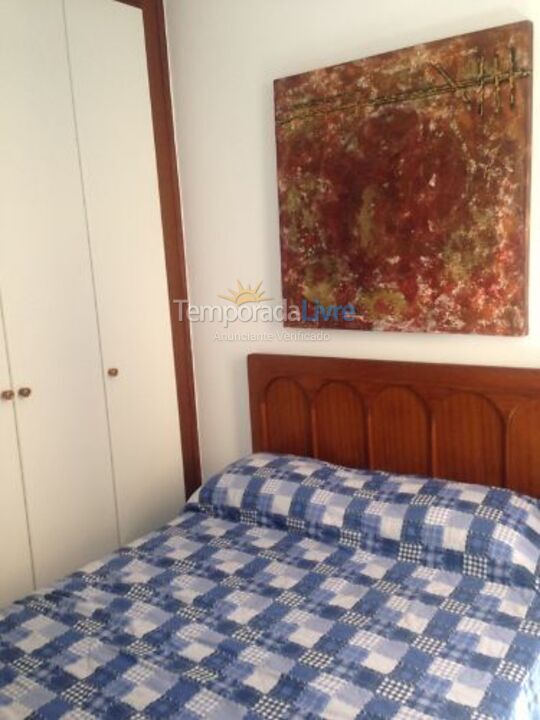 Apartment for vacation rental in Guarujá (Enseada)