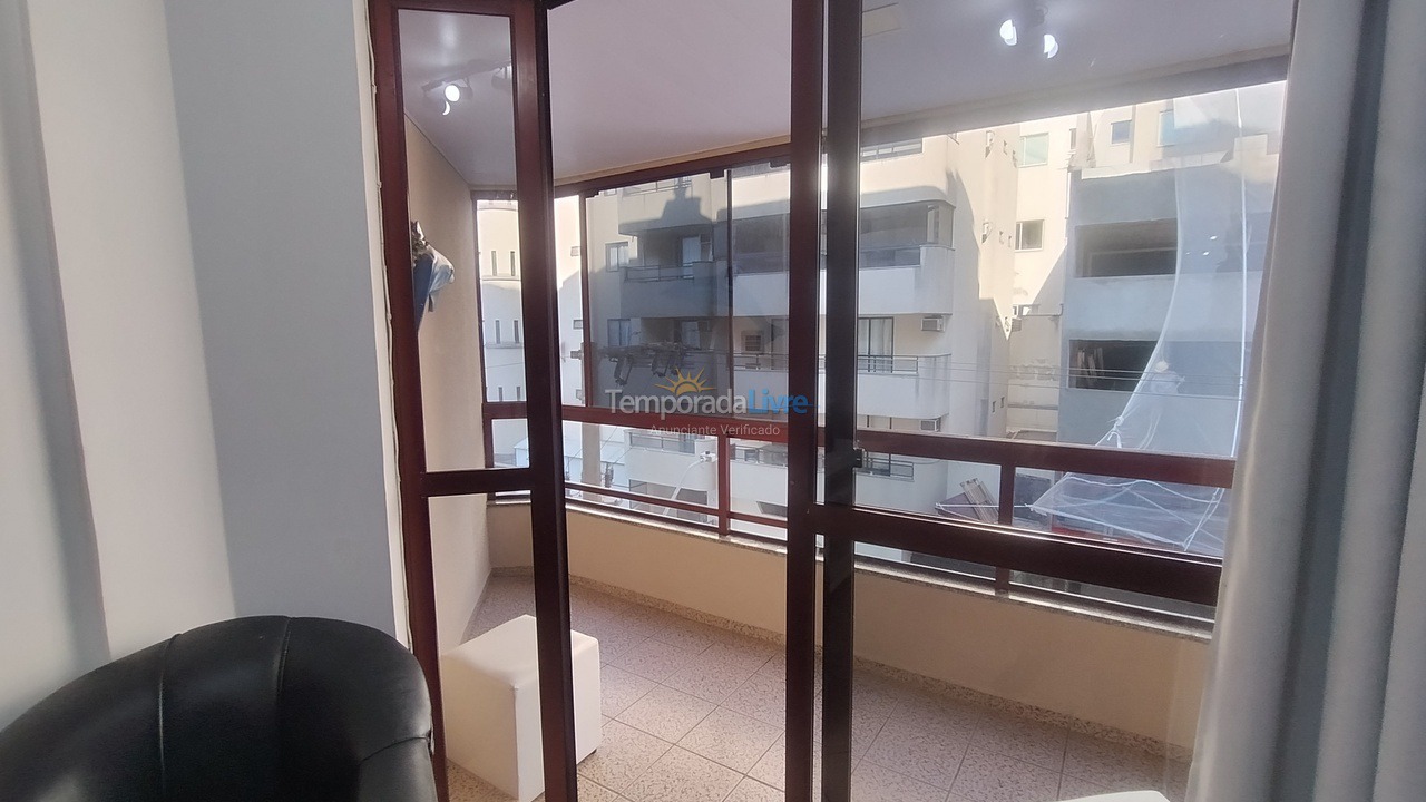 Apartment for vacation rental in Itapema (Meia Praia)