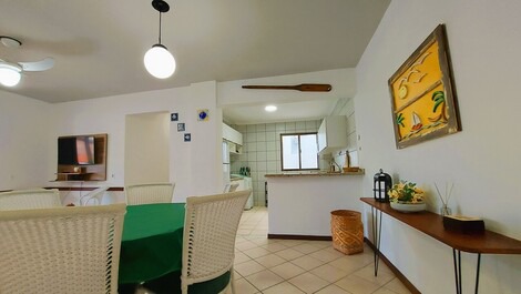 Aluguel Apartamento 02 dormitorios 01 Suite Praia Bombinhas - LA0002