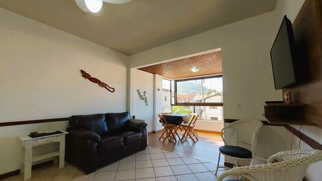 Aluguel Apartamento 02 dormitorios 01 Suite Praia Bombinhas - LA0002