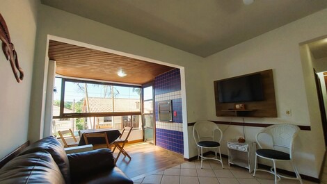 Aluguel Apartamento 02 dormitorios 01 Suite Praia Bombinhas - LA0002