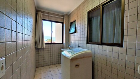 Apartamento de 3 habitaciones. Alquiler con vista al mar en Bombinhas (LA0012)