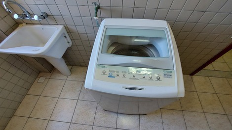 Apartamento de 3 habitaciones. Alquiler con vista al mar en Bombinhas (LA0012)