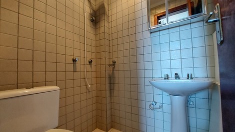 Apartamento de 3 habitaciones. Alquiler con vista al mar en Bombinhas (LA0012)