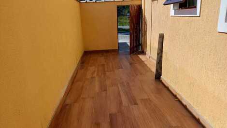 Comfortable House, next to the Mall, 3 suites, air conditioning