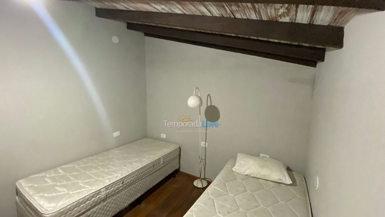 Casa para alquiler de vacaciones em São Sebastião (Juquehy)