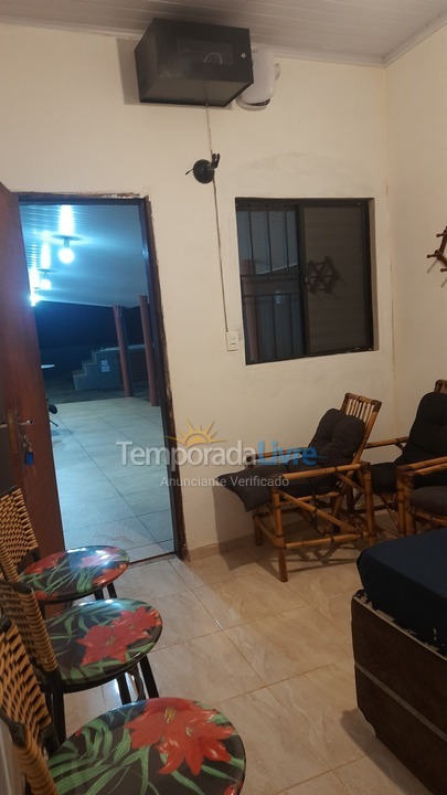 Casa para aluguel de temporada em São José da Barra (Lago de Furnas)