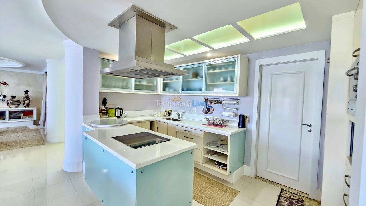 House for vacation rental in Bombinhas (Canto Grande)