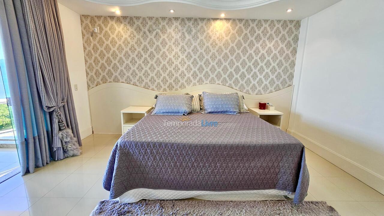 House for vacation rental in Bombinhas (Canto Grande)