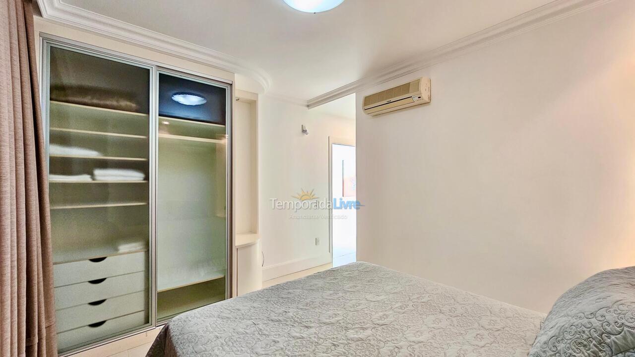 House for vacation rental in Bombinhas (Canto Grande)