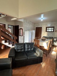 CASA A 100 METROS DEL MAR, UBICACIÓN PRIVILEGIADA PRAIA DA FERRUGEM