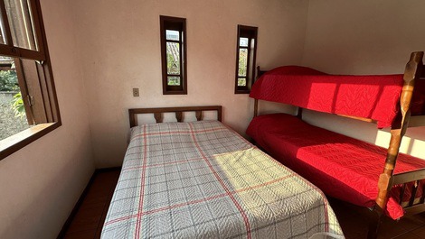 CASA A 100 METROS DEL MAR, UBICACIÓN PRIVILEGIADA PRAIA DA FERRUGEM