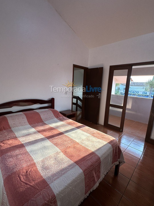 Casa para alquiler de vacaciones em Garopaba (Praia da Ferrugem)