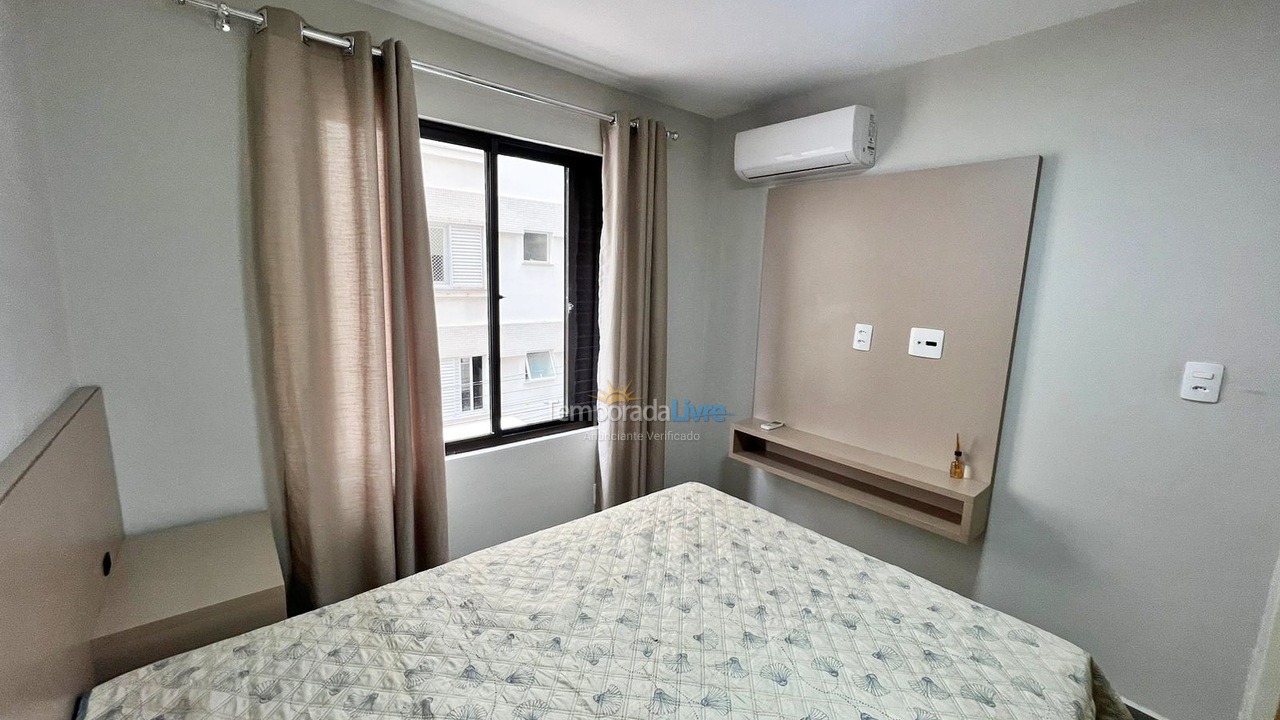 Apartamento para aluguel de temporada em Balneário Camboriú (Praia Central)
