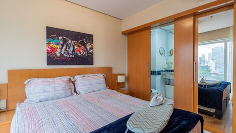 No Ginásio Ibirapuera C/Estacionamento