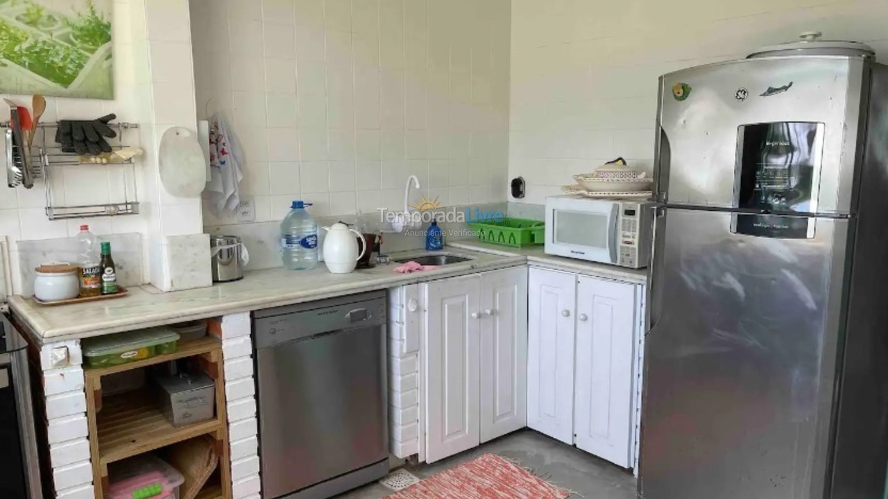 Casa para aluguel de temporada em Florianopolis (Praia dos Ingleses)