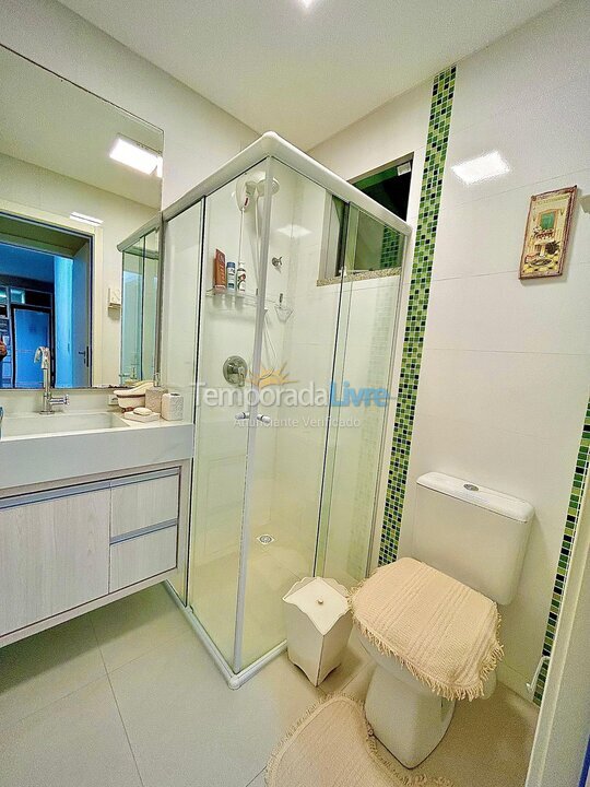 Apartment for vacation rental in Bombinhas (Praia de Bombas)