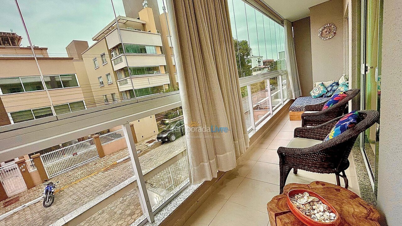 Apartment for vacation rental in Bombinhas (Praia de Bombas)