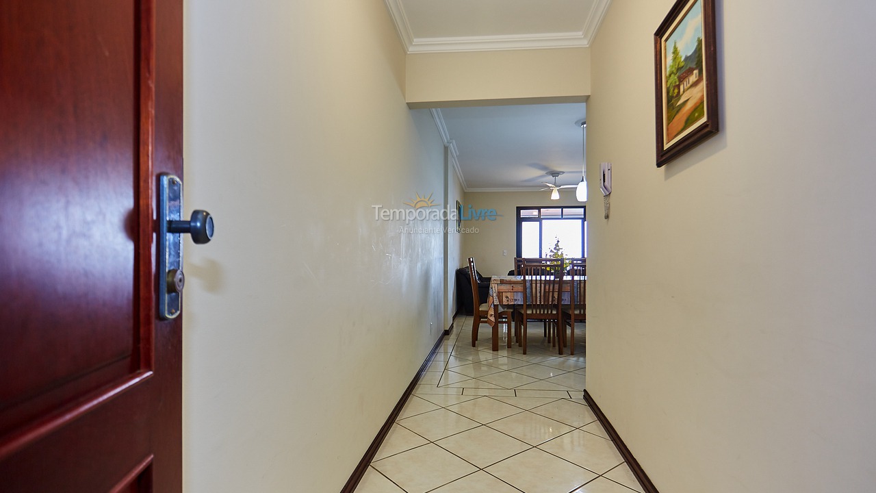 Apartamento para aluguel de temporada em Bombinhas (Bombinhas Centro)