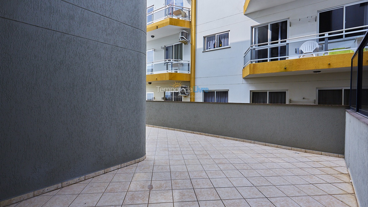 Apartamento para aluguel de temporada em Bombinhas (Bombinhas Centro)