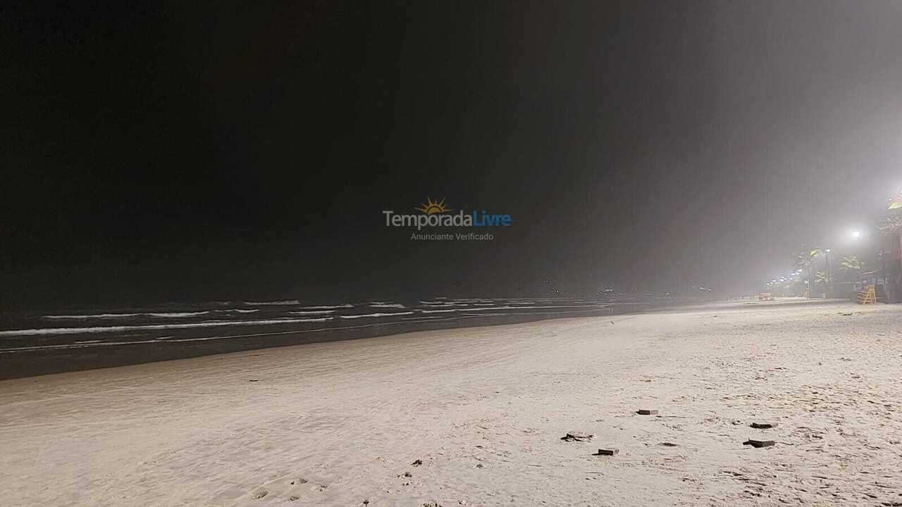 Apartamento para aluguel de temporada em Ubatuba (Praia Grande)