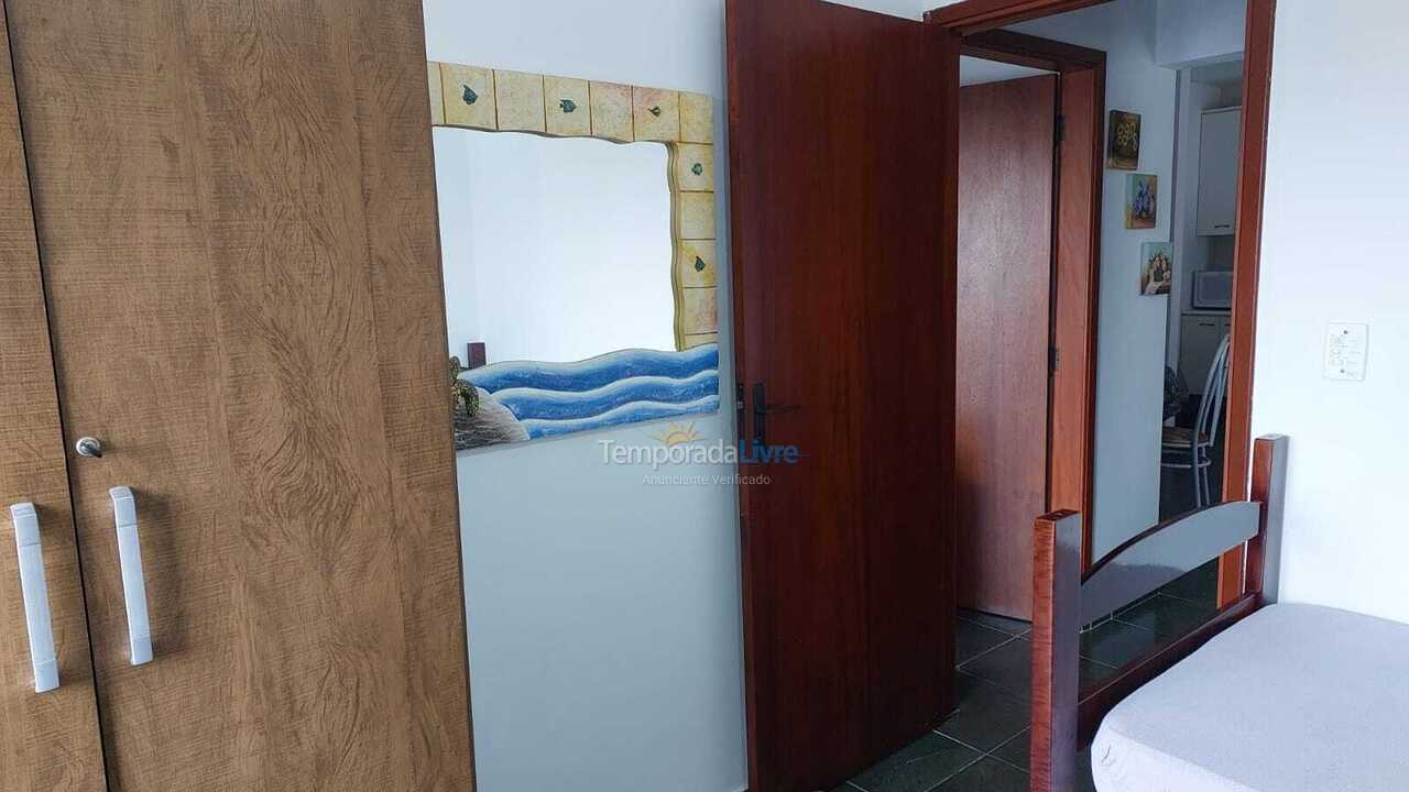 Apartamento para aluguel de temporada em Ubatuba (Praia Grande)