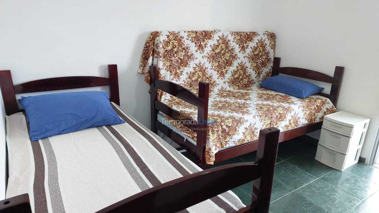 Apartamento para aluguel de temporada em Ubatuba (Praia Grande)