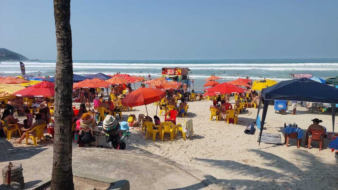 Apartamento para aluguel de temporada em Ubatuba (Praia Grande)