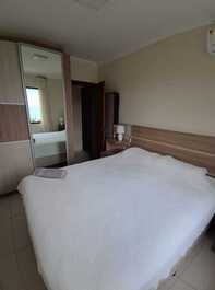 Apartamento com vista mar no centrinho dos Ingleses.