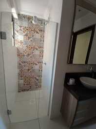 Apartamento com vista mar no centrinho dos Ingleses.