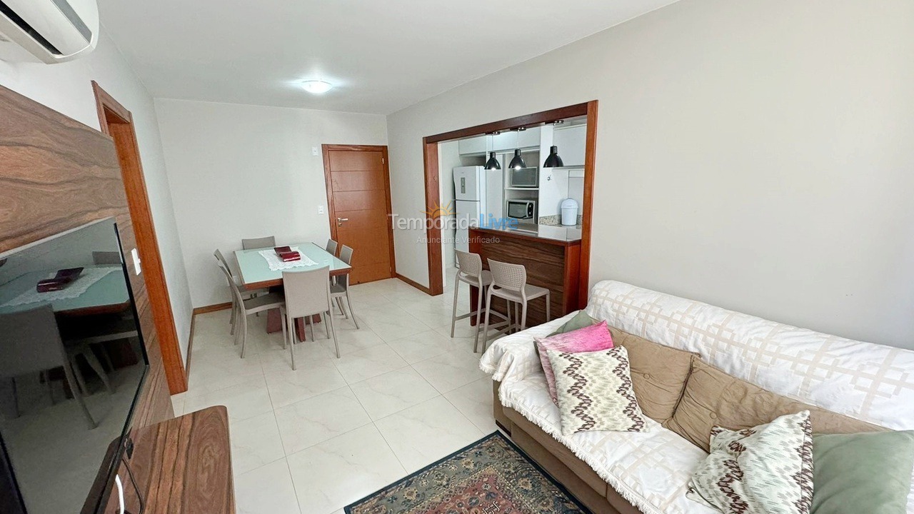 Apartamento para alquiler de vacaciones em Balneário Camboriú (Praia Central)
