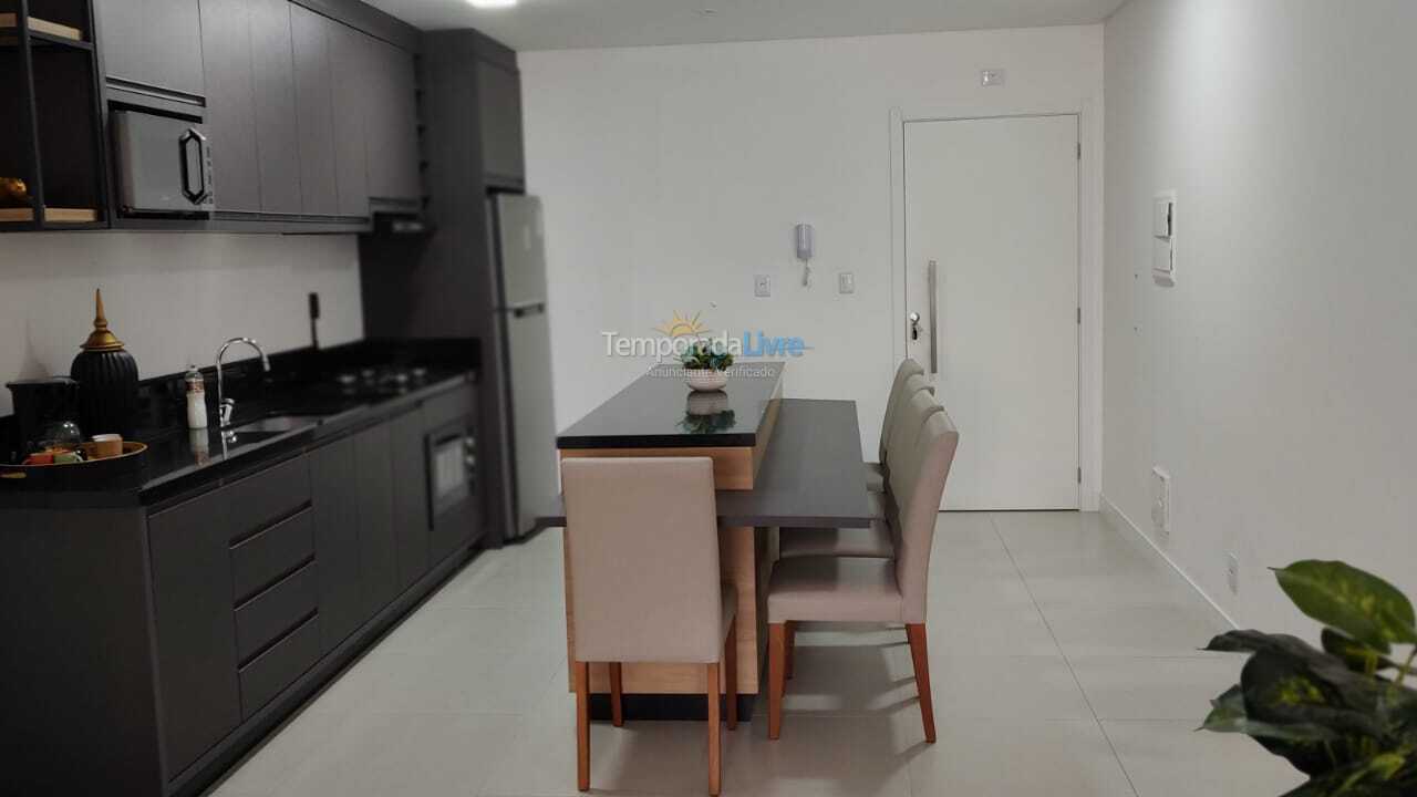 Apartamento para aluguel de temporada em Florianopolis (Praia dos Ingleses)