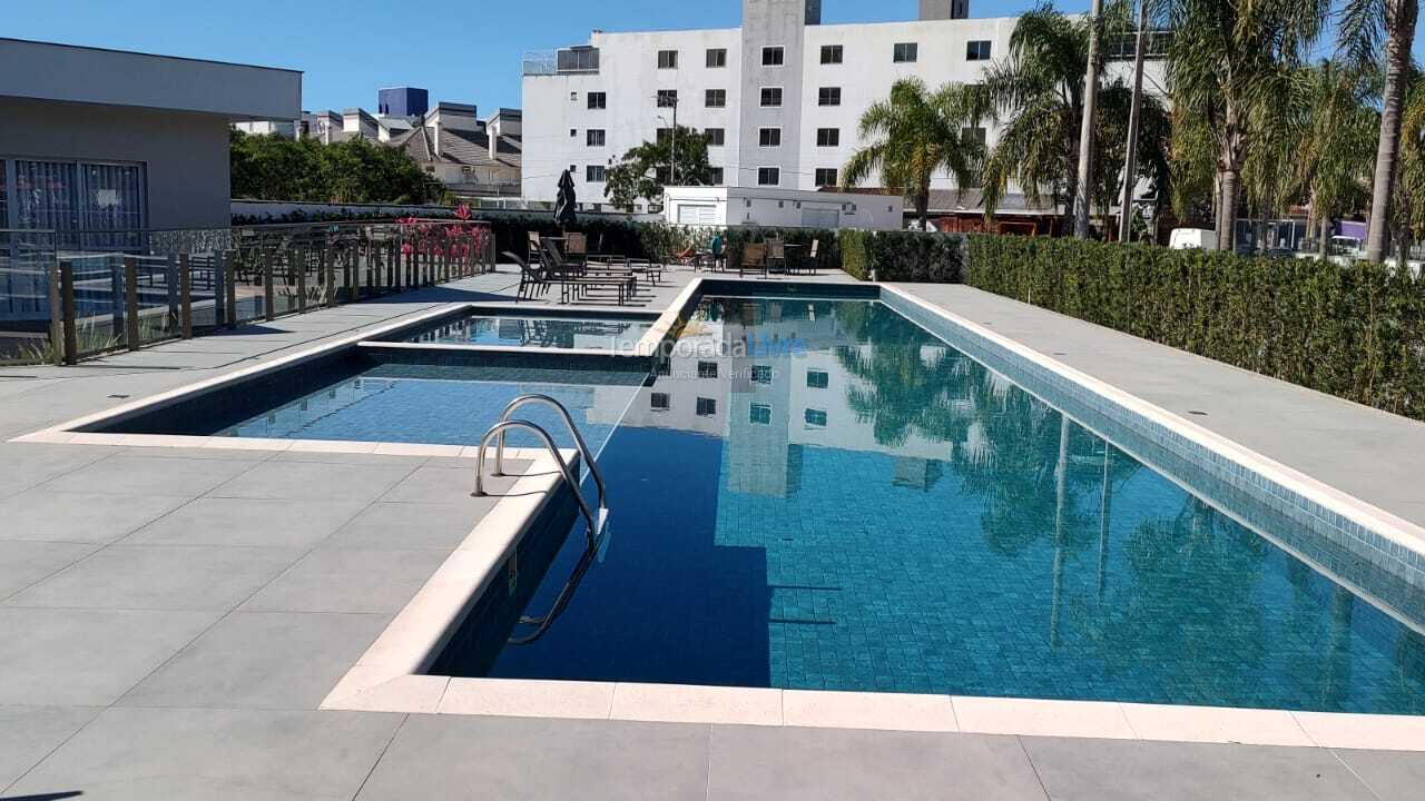 Apartamento para aluguel de temporada em Florianopolis (Praia dos Ingleses)