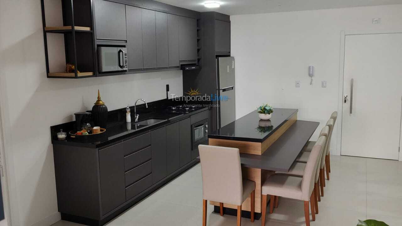 Apartamento para aluguel de temporada em Florianopolis (Praia dos Ingleses)