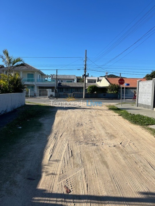 Casa para aluguel de temporada em São Francisco do Sul (Prainha)