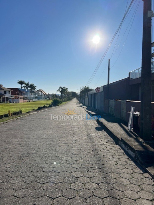 House for vacation rental in São Francisco do Sul (Prainha)