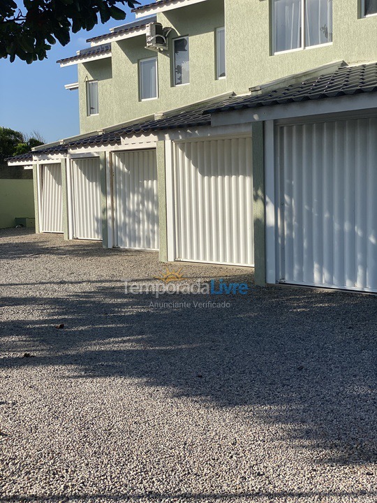 Casa para aluguel de temporada em Bombinhas (Canto Grande)