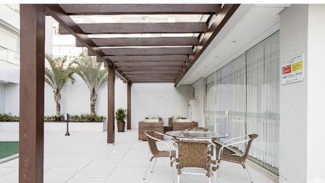 Apto Moderno e Aconchegante