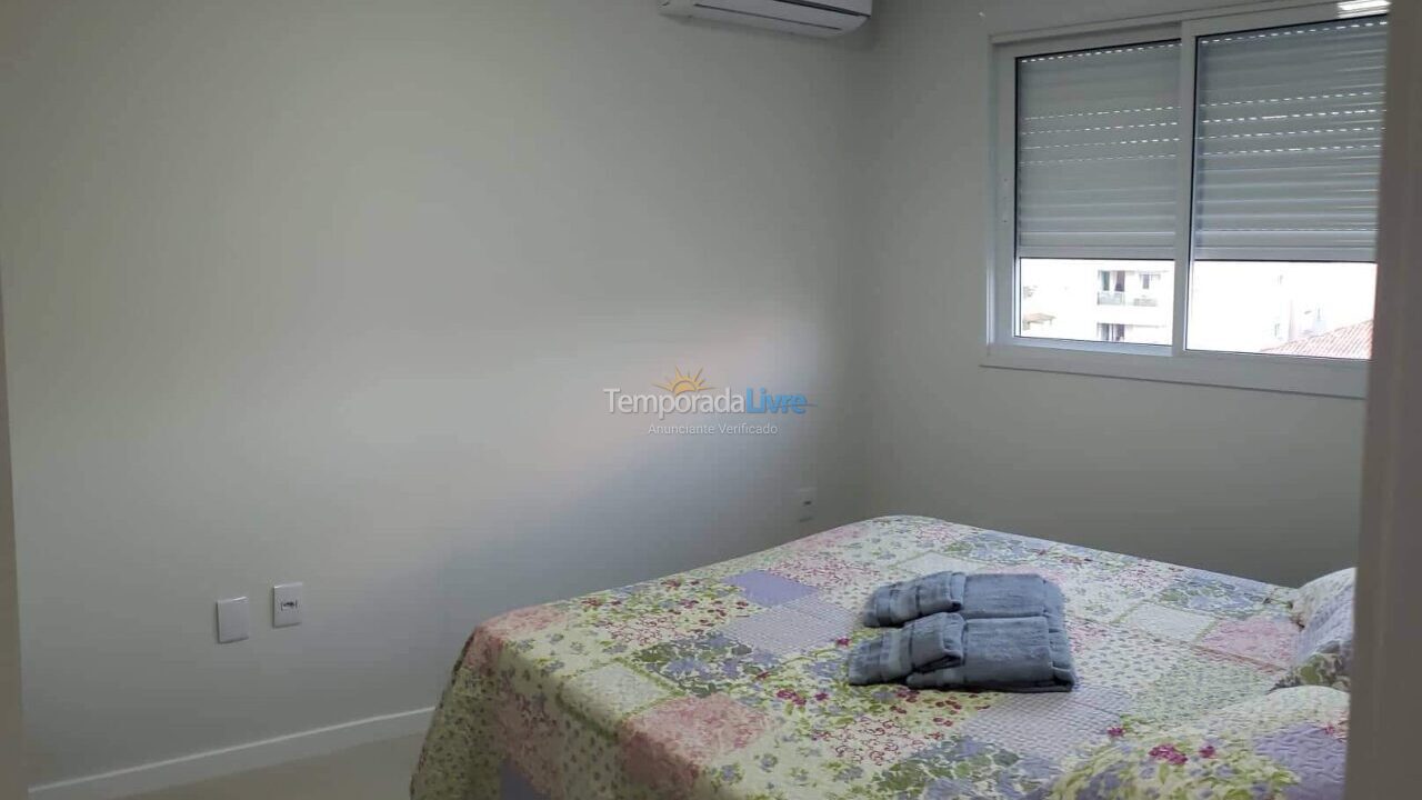 Apartamento para aluguel de temporada em Florianopolis (Praia dos Ingleses)