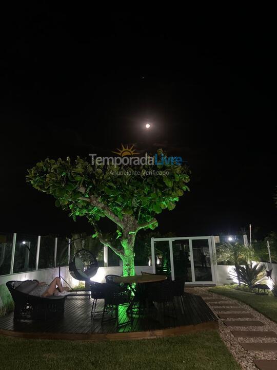 Casa para aluguel de temporada em Florianopolis (Praia dos Ingleses)
