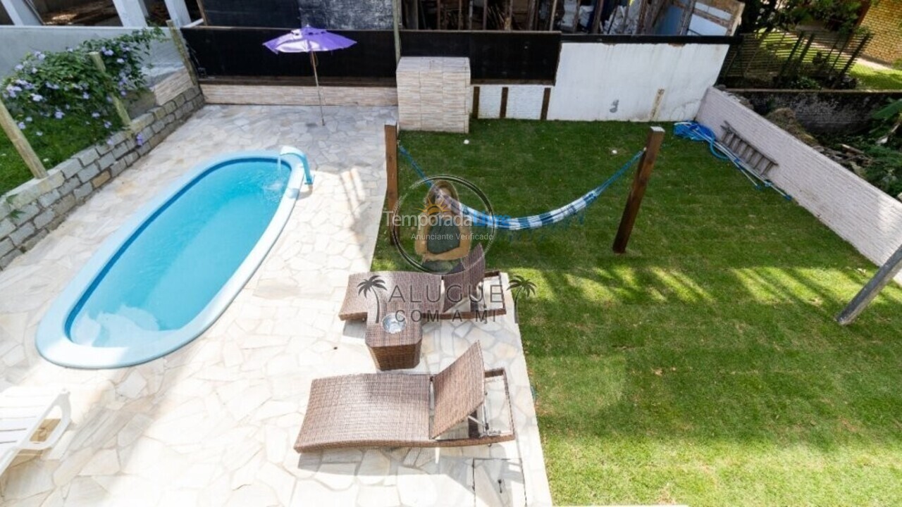 Casa para alquiler de vacaciones em Bombinhas (Mariscal)