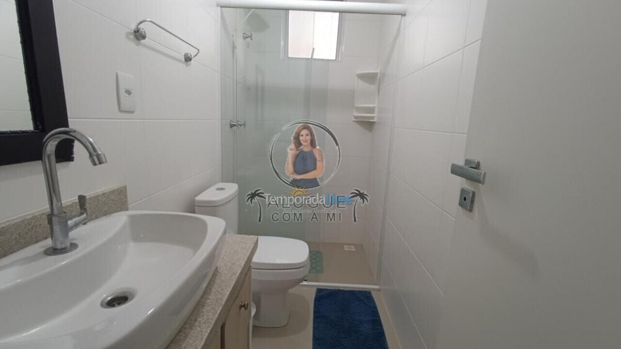 Apartamento para aluguel de temporada em Itapema (Meia Praia)