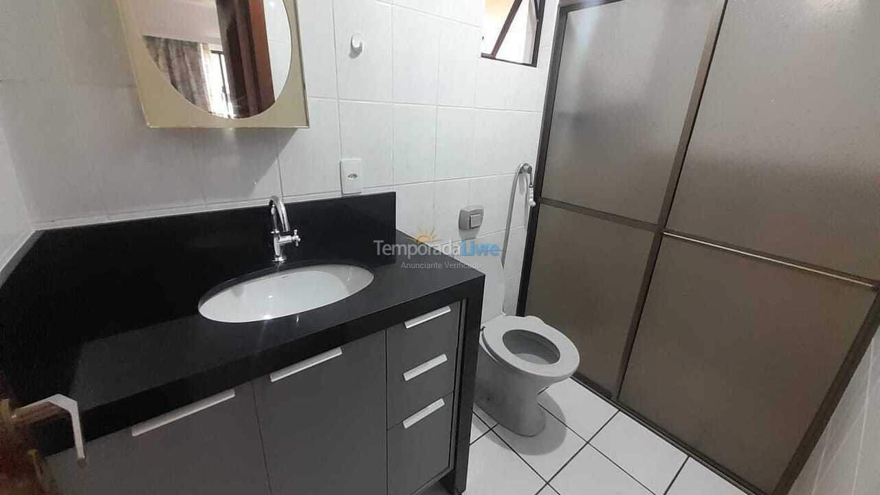 Apartment for vacation rental in Itapema (Meia Praia)