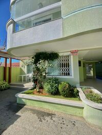 Beautiful Apartment in the Center of Bombinhas