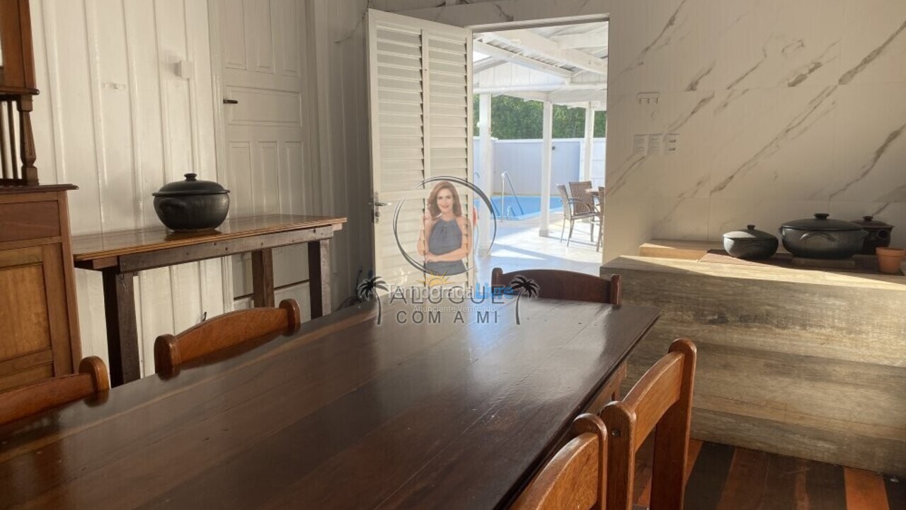 Casa para aluguel de temporada em Bombinhas (Mariscal)