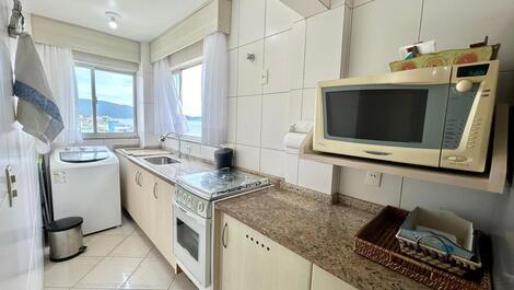 ÁTICO DE 04 DORMITORIOS EN LA PLAYA DE BOMBINHAS (CENTRO)