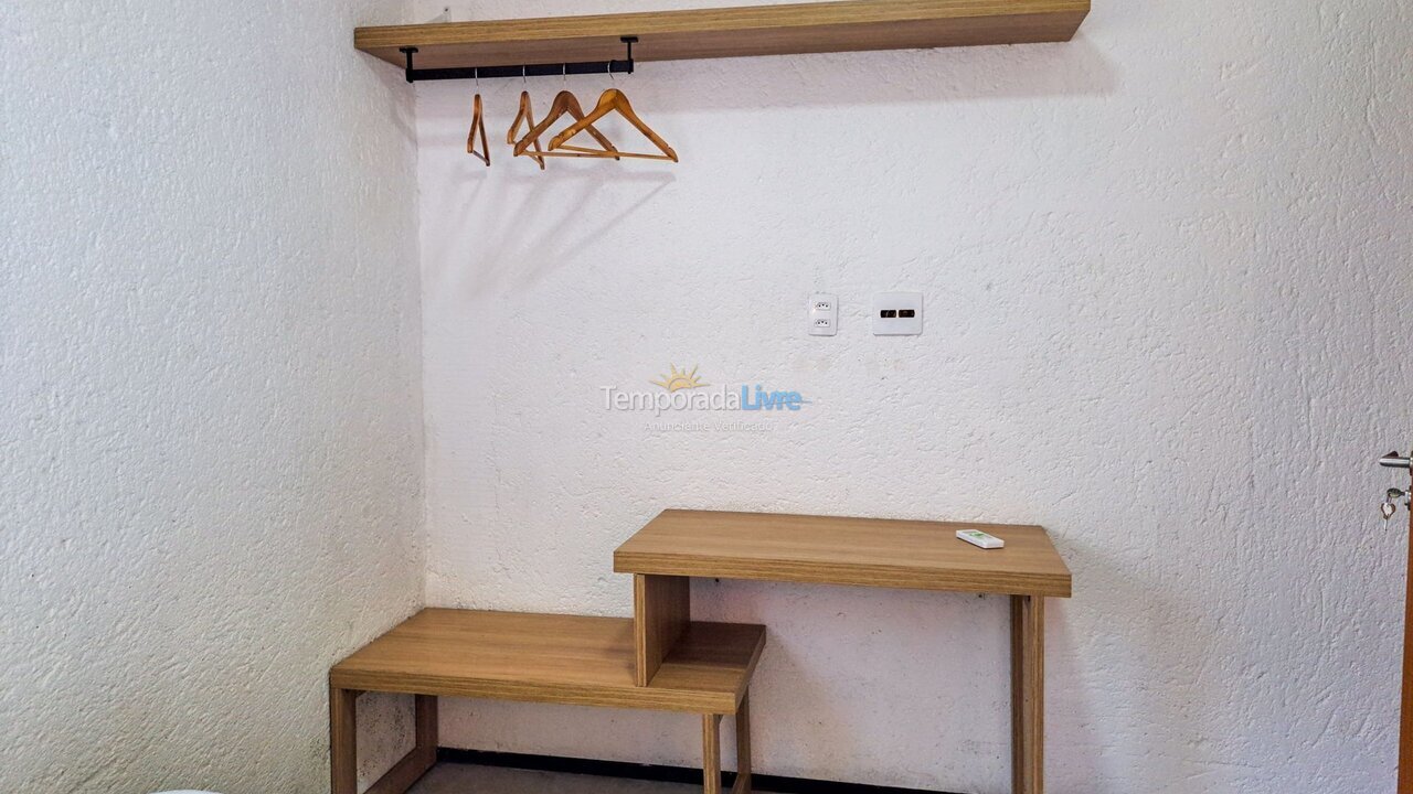 Apartamento para aluguel de temporada em Porto de Pedras (Praia do Patacho)